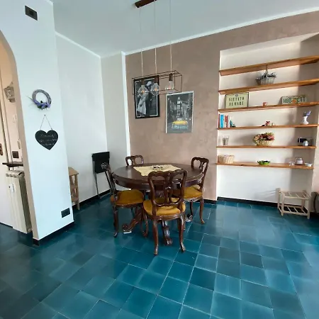 Liguria Holidays La Casa Di Giulia Apartment *