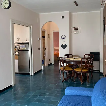 Liguria Holidays La Casa Di Giulia Apartment *